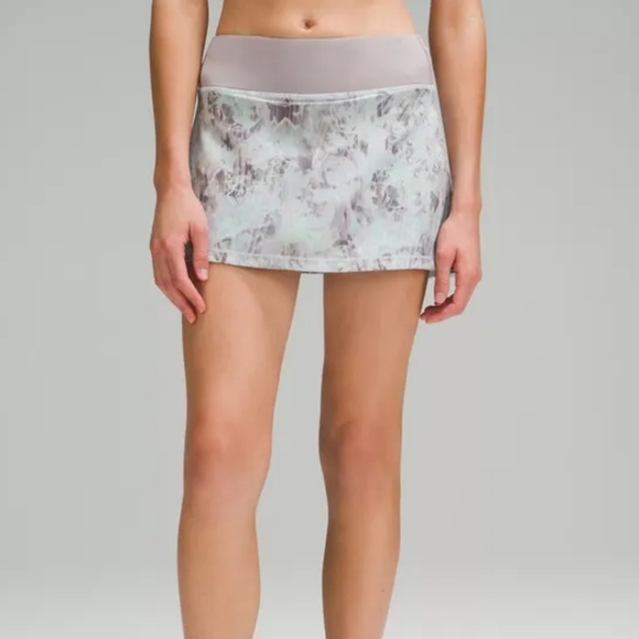 NWT Lululemon Pace Rival Medium Rise Skirt Long 4 - Picture 1 of 8